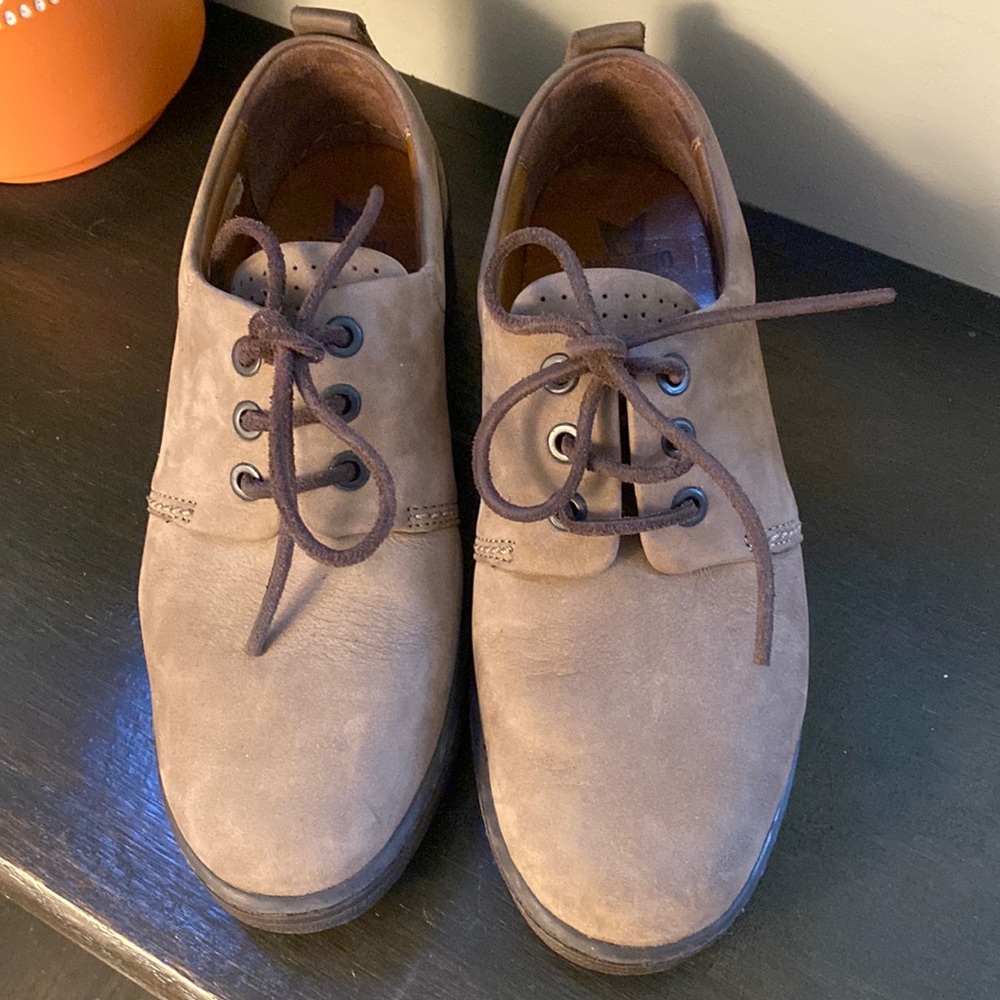Mephisto Brown Suede Oxfords US 6 (runs big) Like New!